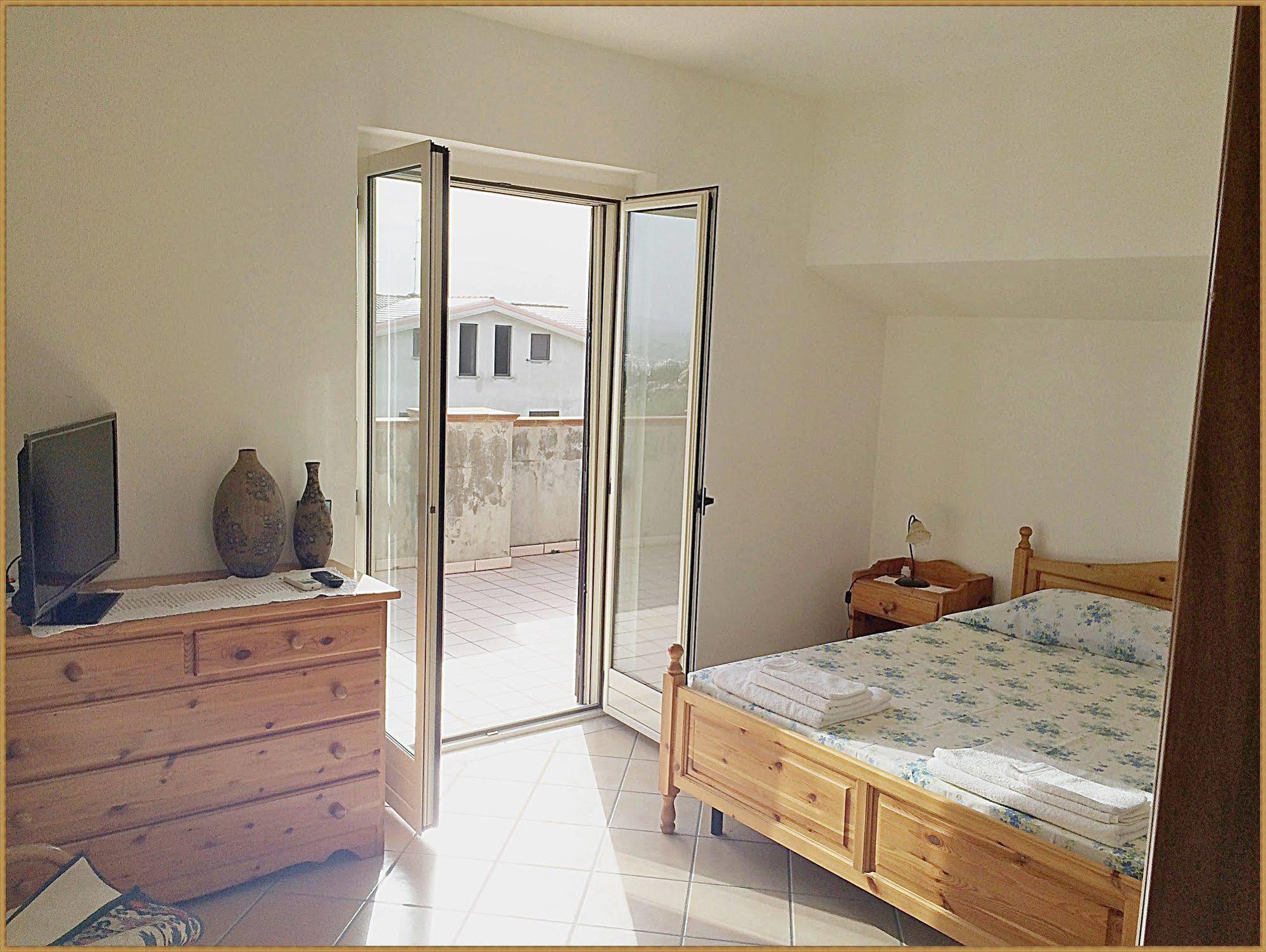 Bed and Breakfast Torre Ancinale Soverato Marina Exterior foto