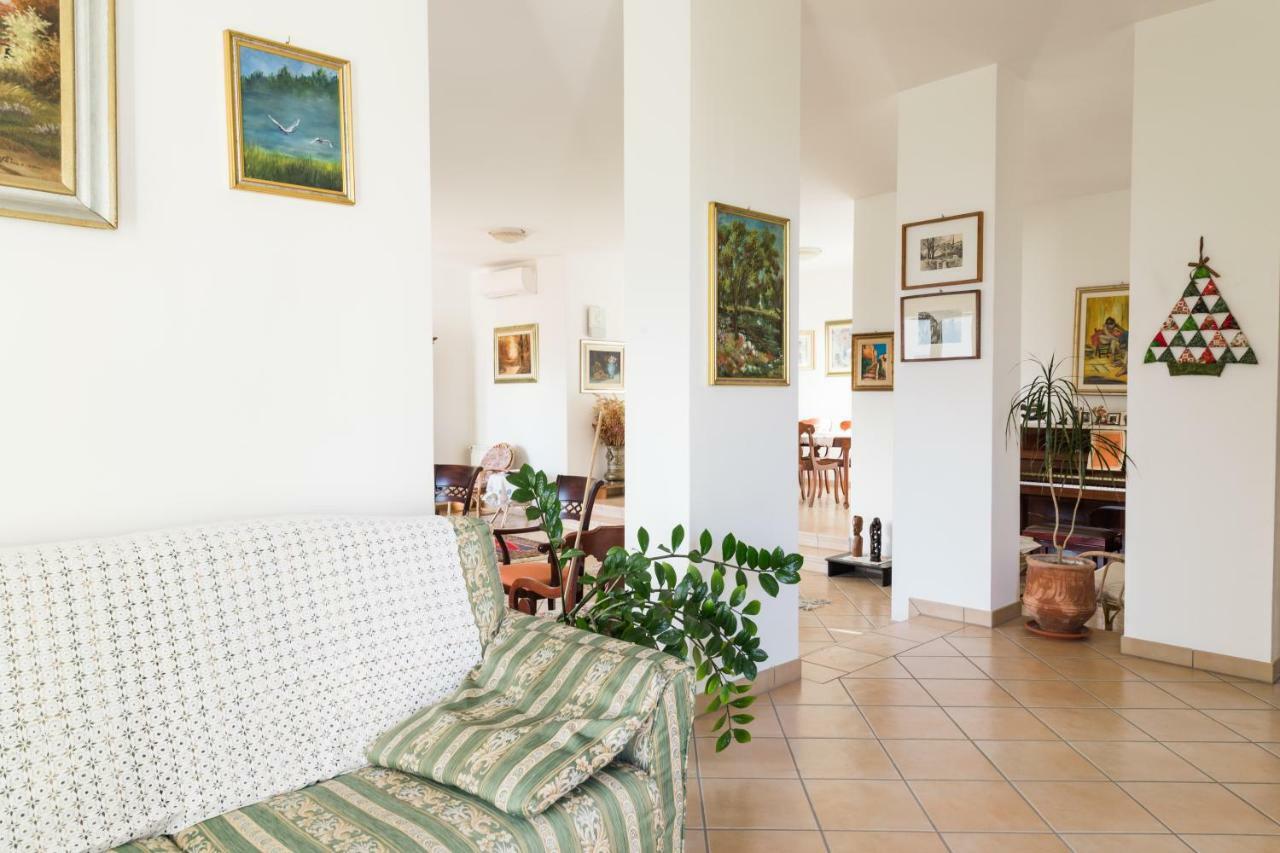 Bed and Breakfast Torre Ancinale Soverato Marina Exterior foto