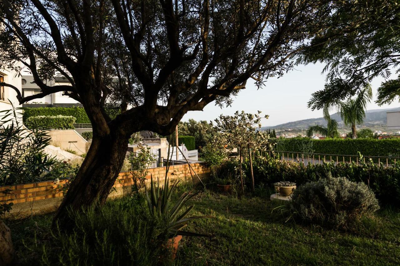 Bed and Breakfast Torre Ancinale Soverato Marina Exterior foto